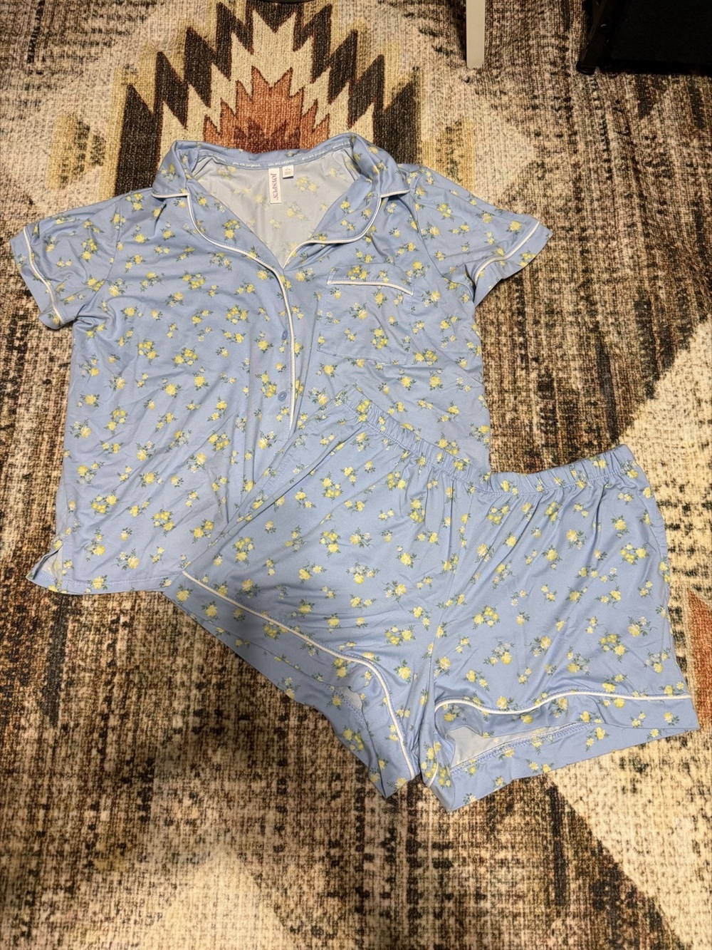 Joyspun Floral Two Piece Pajama Short Set - Blue & Yellow Floral - Women’s Large